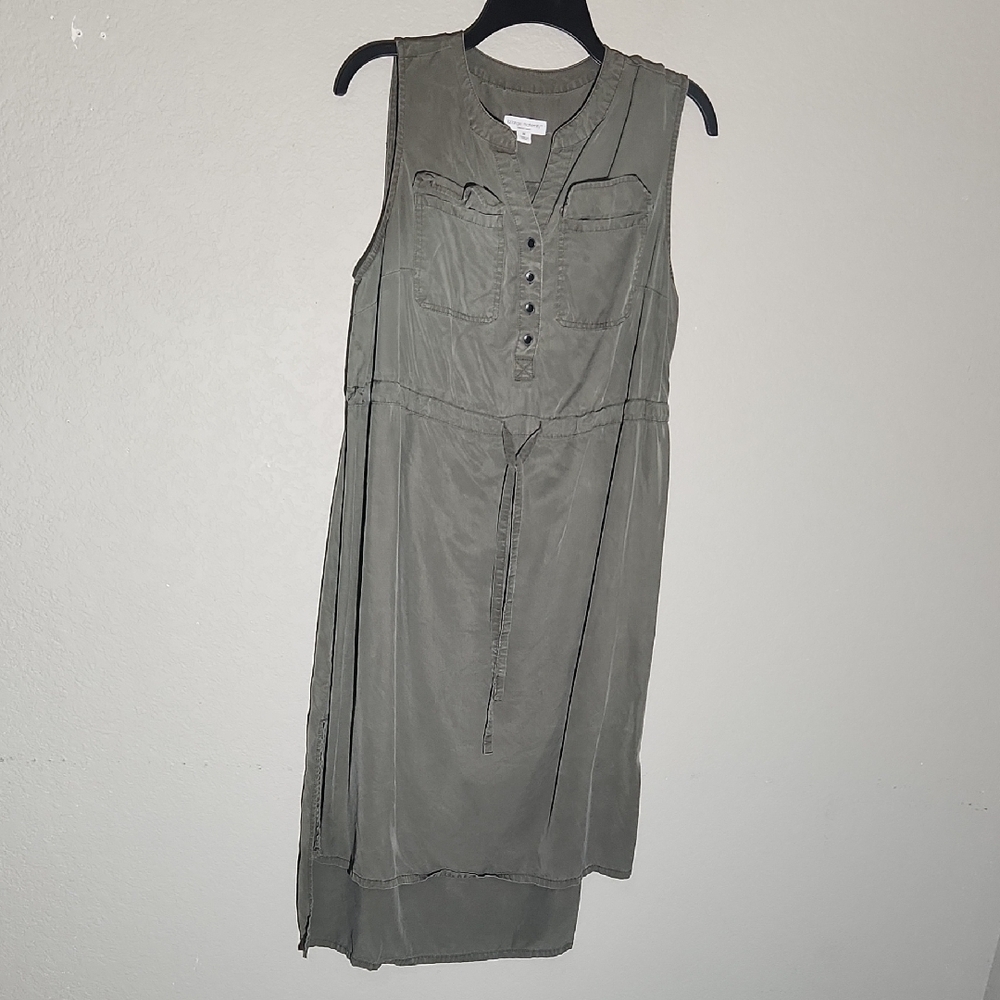 Liz Lange Maternity Dress Medium
